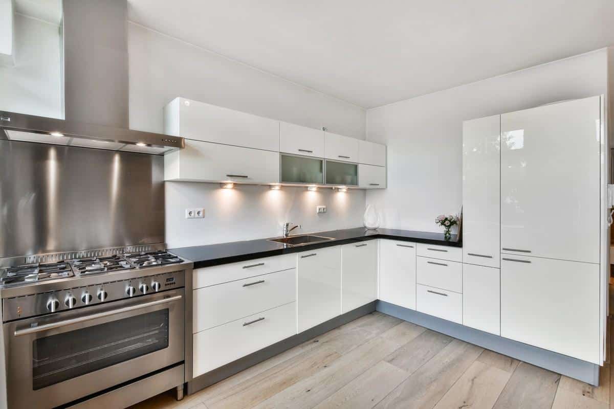 Kitchen Cabinet Repair: Save Money by Fixing, Not Replacing